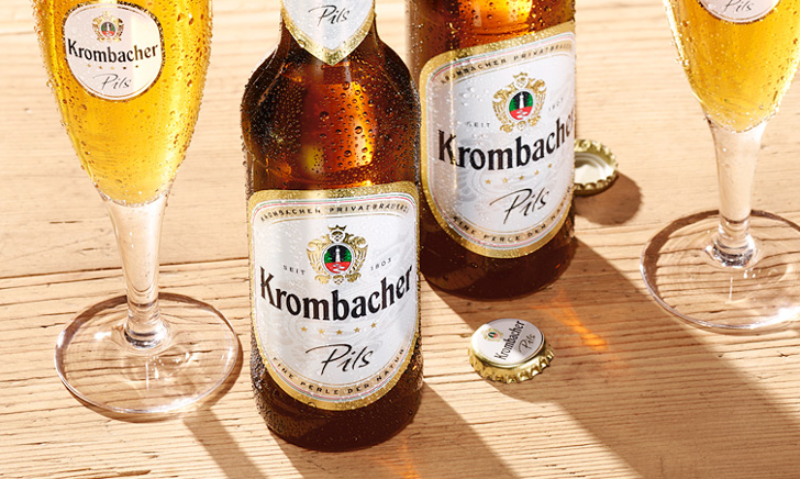 Krombacher flesjes en glazen